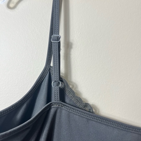 Studio Y Chocolate Brown Lace Trim Cami Tank Top Size Medium Y2K Party Layer - Picture 7 of 7